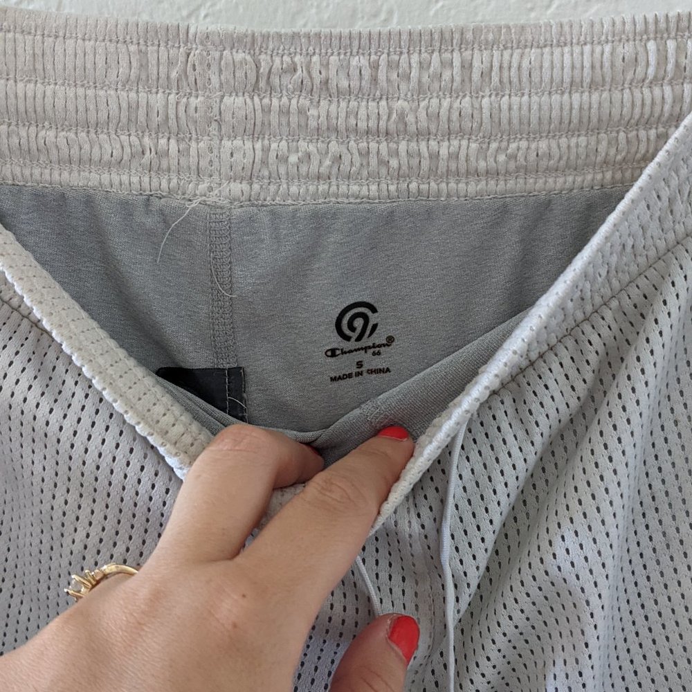 Short Set - Picture 2 of 2